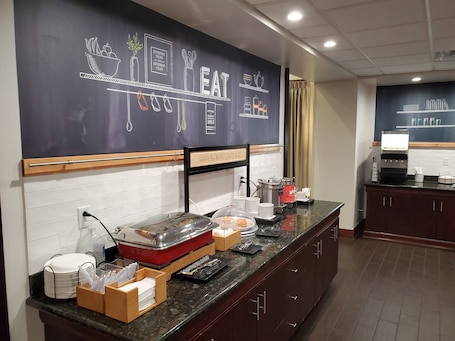 Free daily buffet breakfast