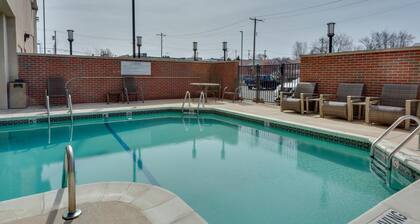 Drury Inn & Suites St. Louis Forest Park