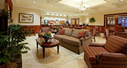 Holiday Inn Express Hotel & Suites San Antonio by IHG