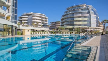 Indoor pool, outdoor pool, sun loungers