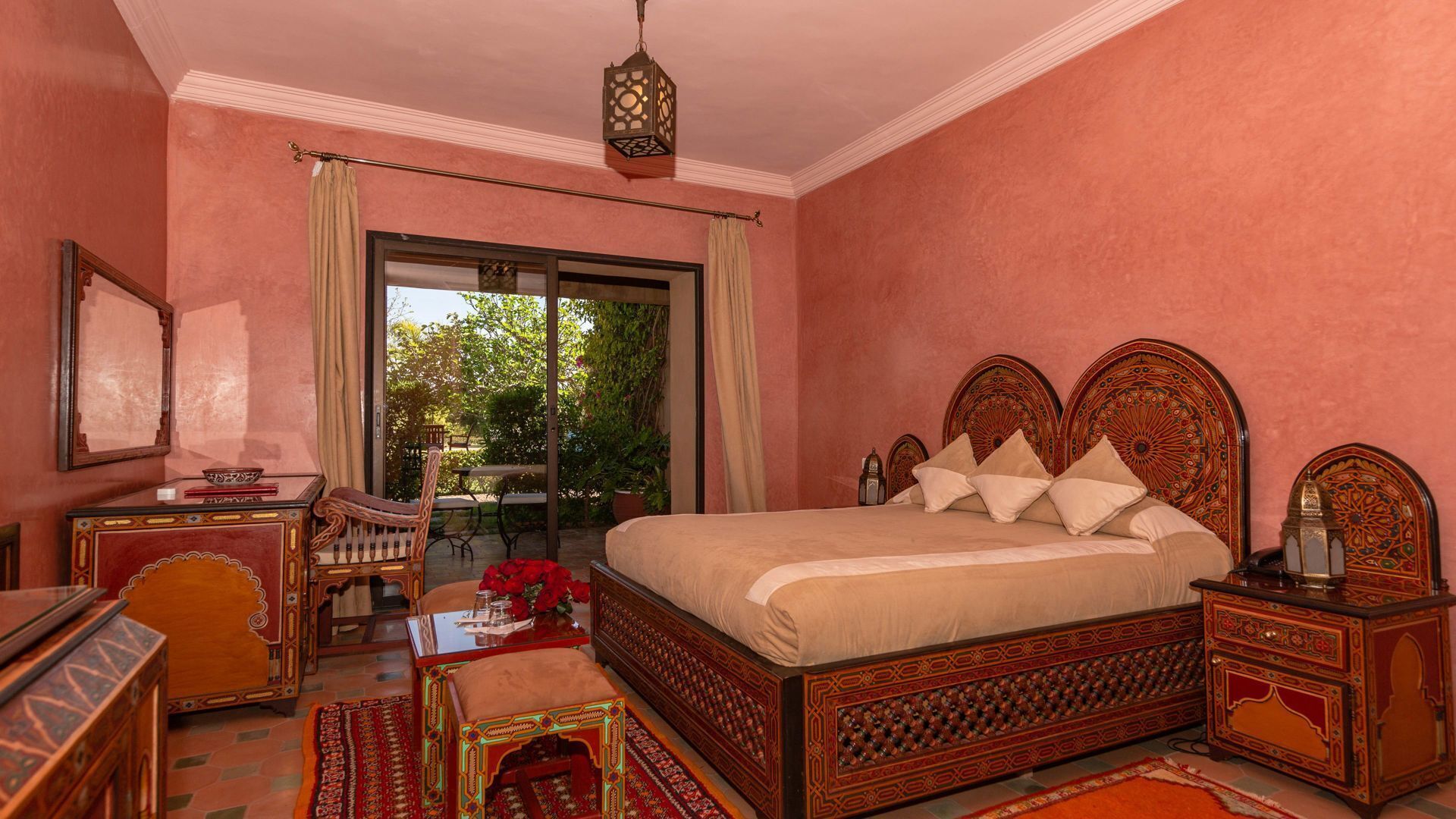 Egyptian cotton sheets, premium bedding, down duvets
