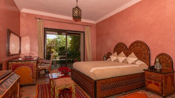 基础套房, 1 间卧室 | 埃及棉床单、高档床上用品、羽绒被、Select Comfort 床