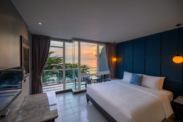 华丽客房, 海景 | 客房内保险箱、办公桌、免费 WiFi