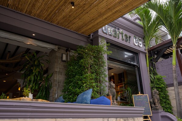 Fachada da propriedade