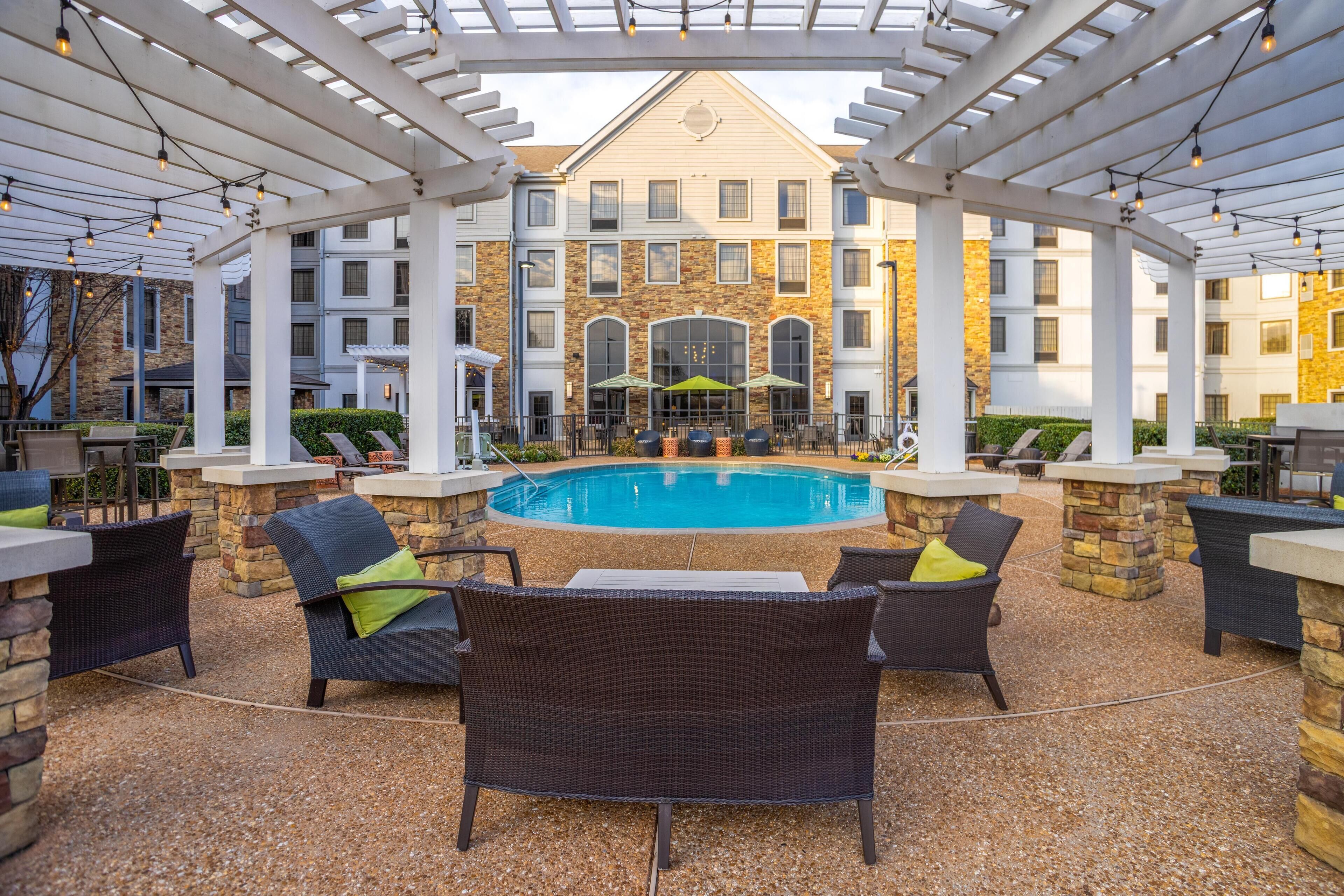 Outdoor pool, open 8 AM to 10 PM, sun loungers