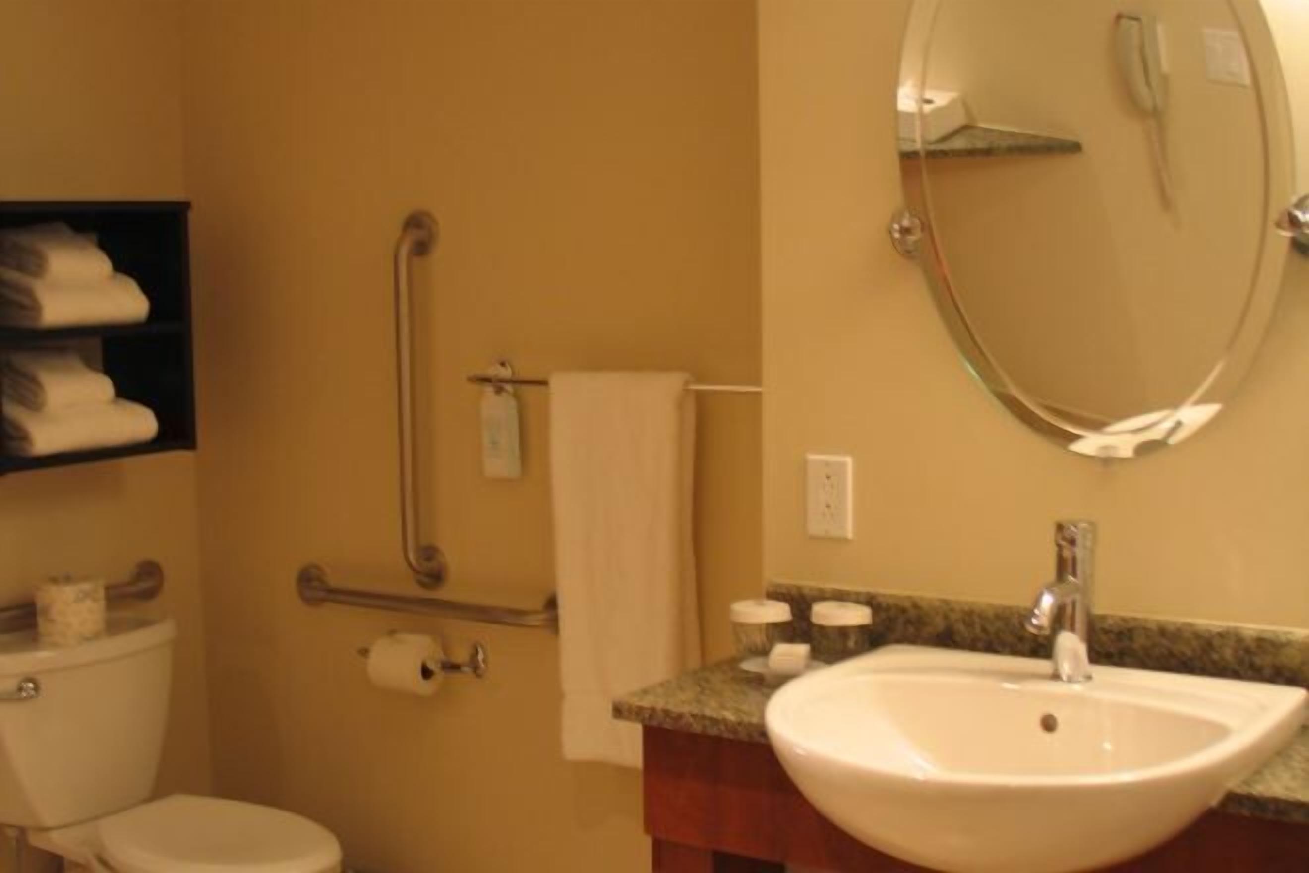 Baño | Ducha y bañera combinadas y bañera profunda