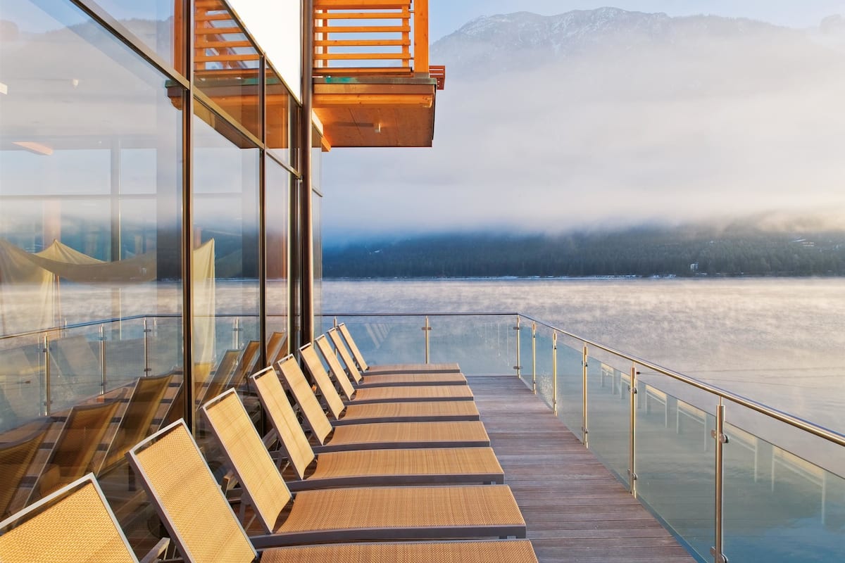 body treatments, body scrubs, facials, reflexology