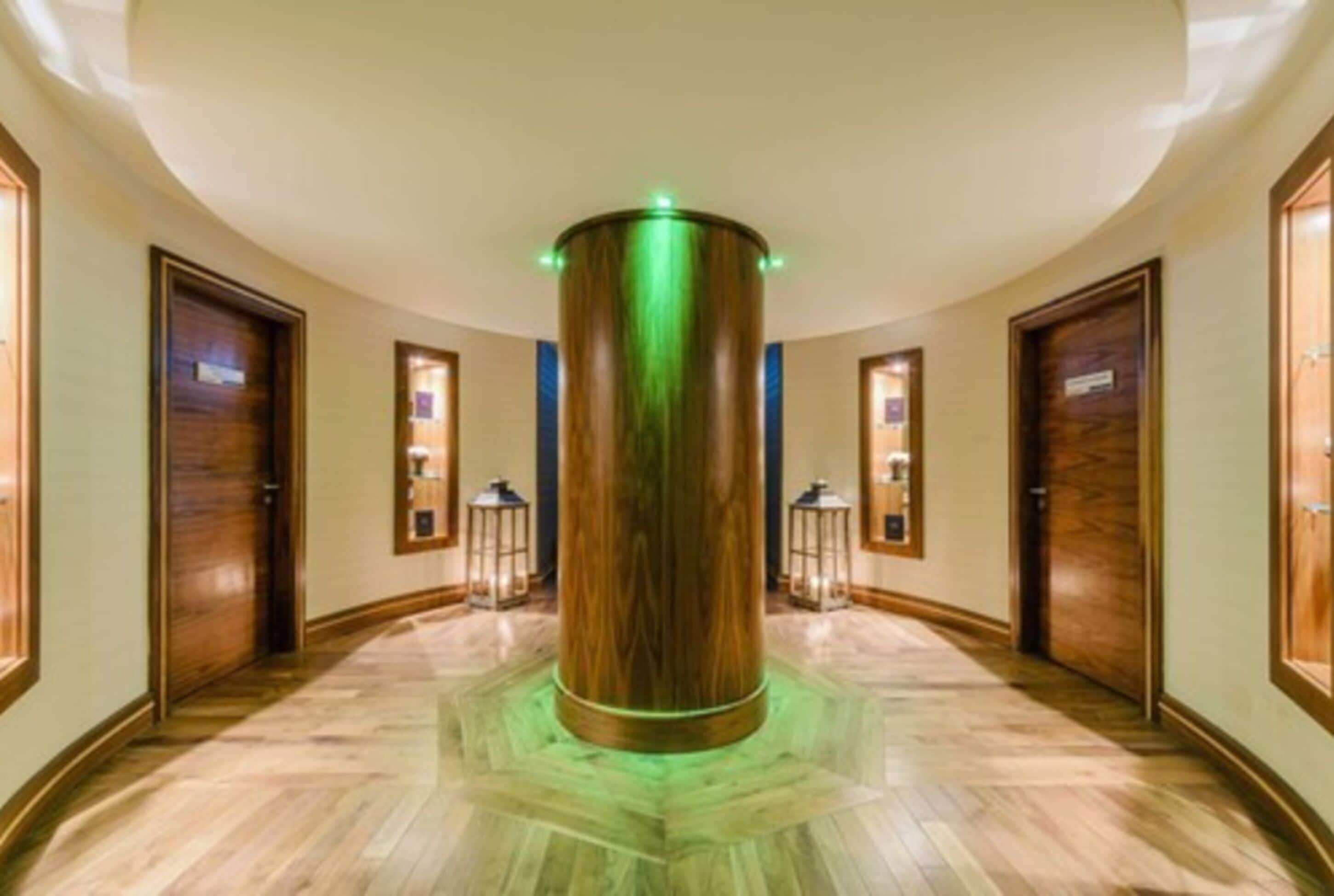 couples treatment room(s), sauna, body treatments, aromatherapy