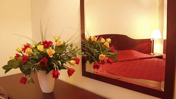 Egyptian cotton sheets, desk, laptop workspace, soundproofing