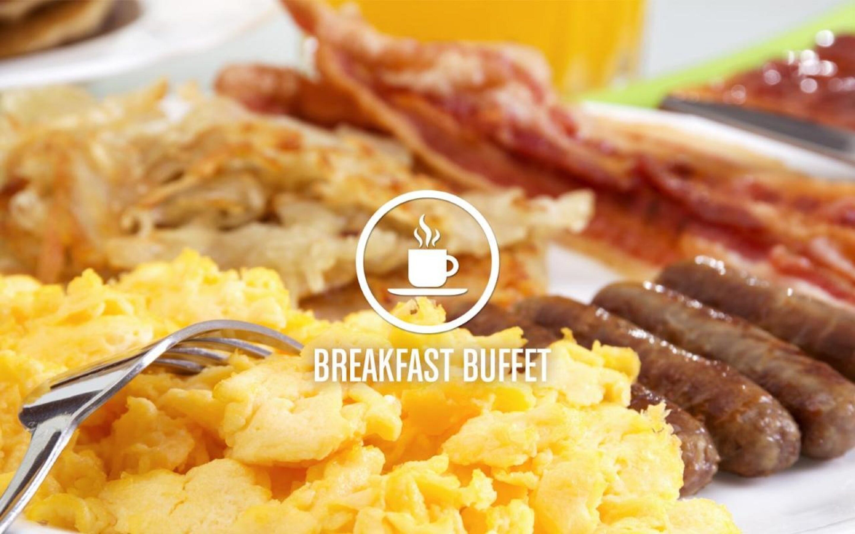 daily buffet breakfast (pln 42 per person)
