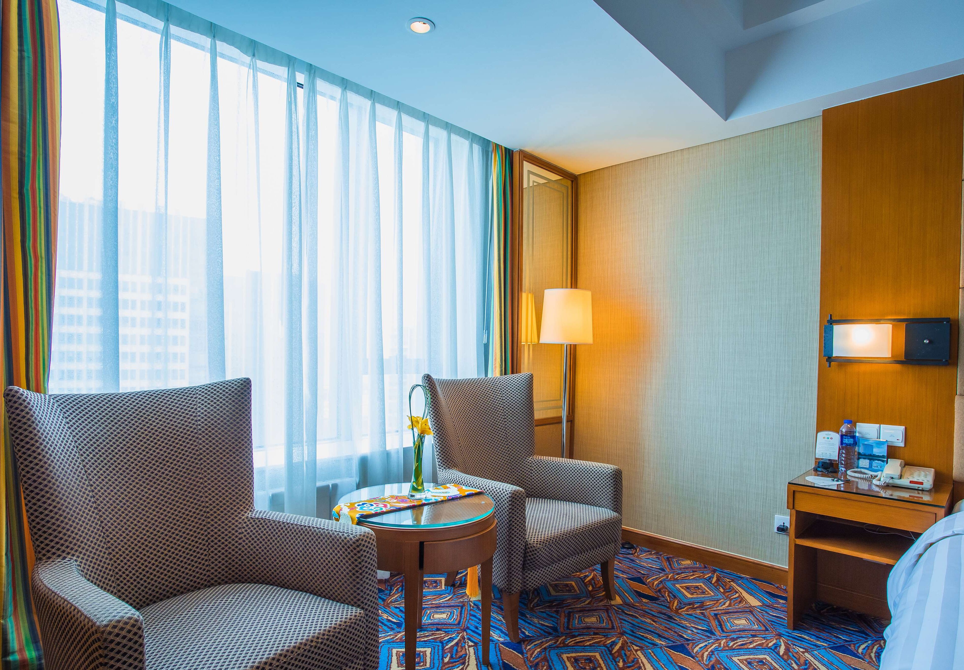 horizon deluxe, room, 2 single beds | down duvets, minibar, in-room safe, desk