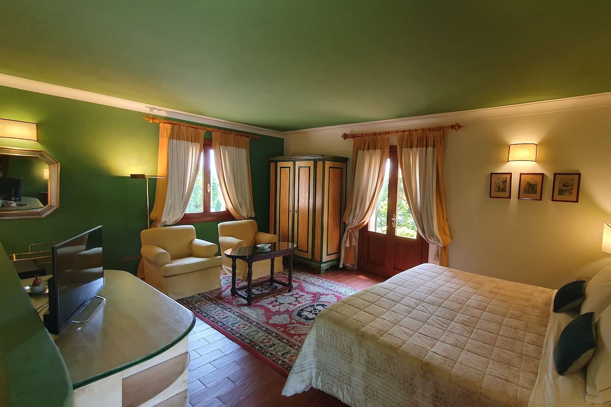 Suite Junior | 1 kamar tidur, seprai Frette Italia, dan seprai antialergi