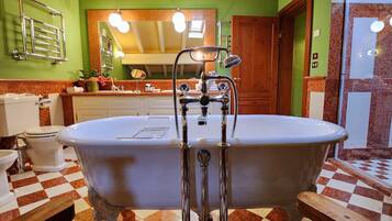 Comfort-Doppelzimmer | Badezimmer