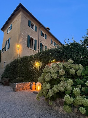 Exterior - Resort Locanda San Verolo Boutique Hotel (Costermano sul Garda)