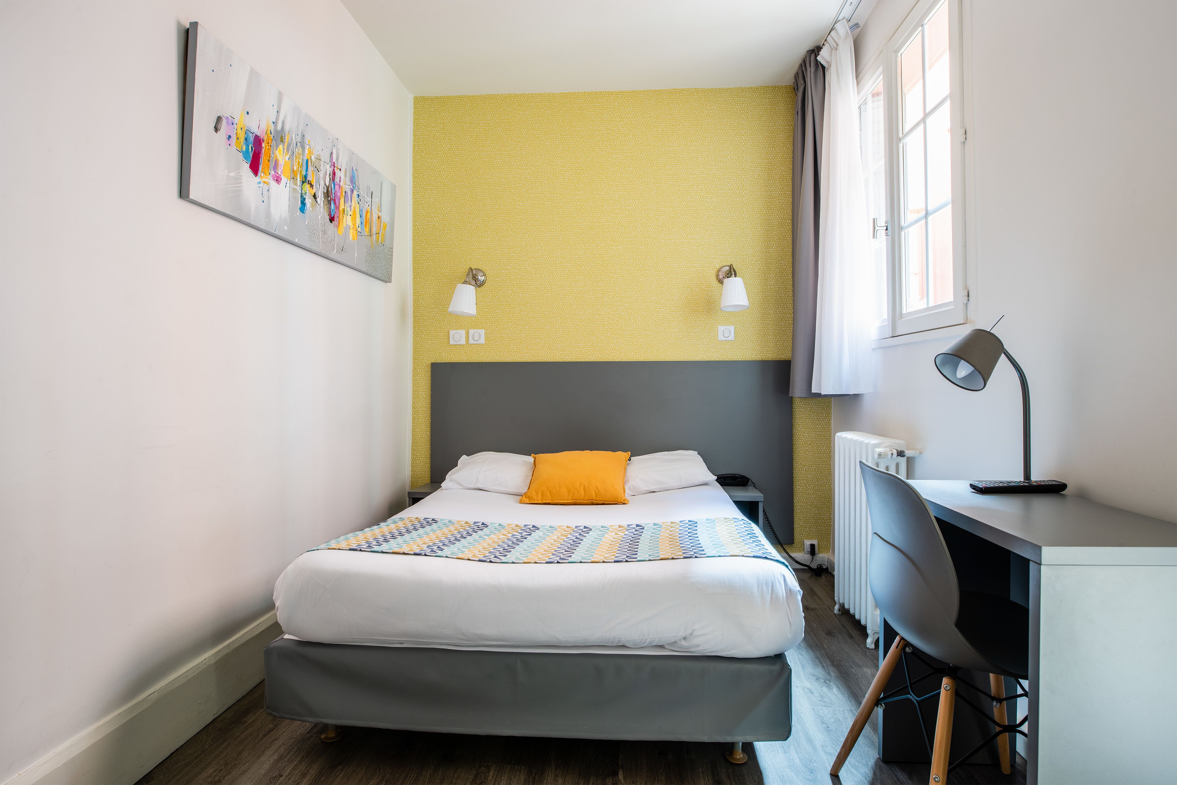 standard double room, 1 double bed | individually furnished, desk, blackout curtains, iron/ironing board