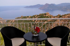 Chambre Double Supérieure, balcon, vue mer | Vue de la chambre