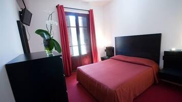 Desk, iron/ironing board, free cribs/infant beds, free WiFi