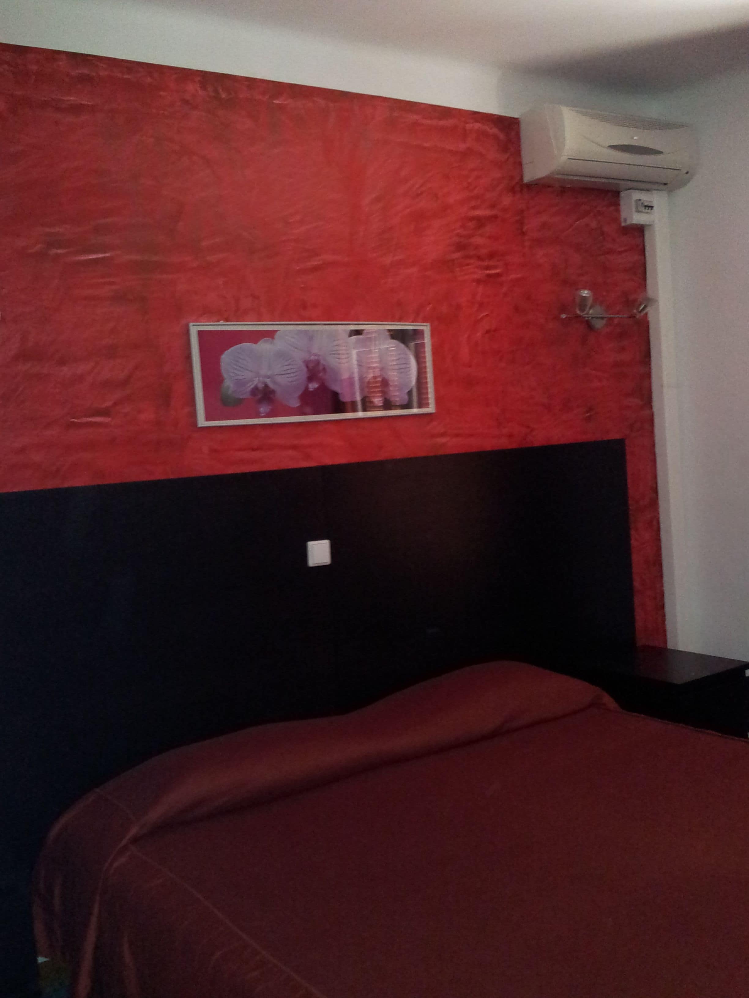 double room | 1 bedroom, desk, iron/ironing board, free cots/infant beds