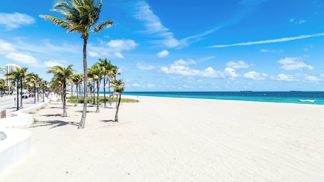 Point of interest. Holiday Inn Express & Suites Fort Lauderdale Airport South by IHG