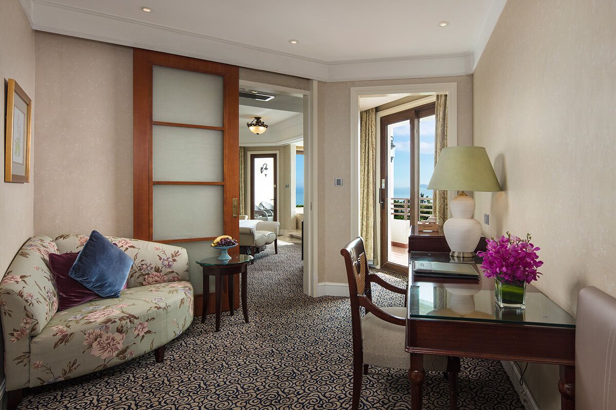 villa deluxe room | 1 bedroom, premium bedding, down duvets, minibar