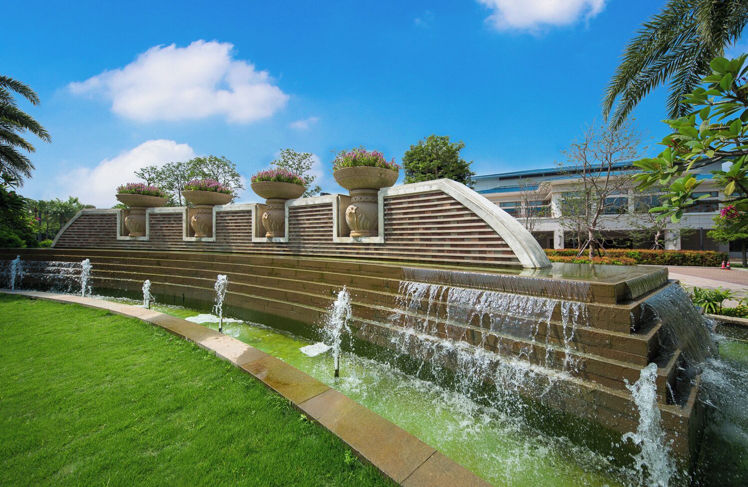 1 bedroom, premium bedding, down duvets, minibar