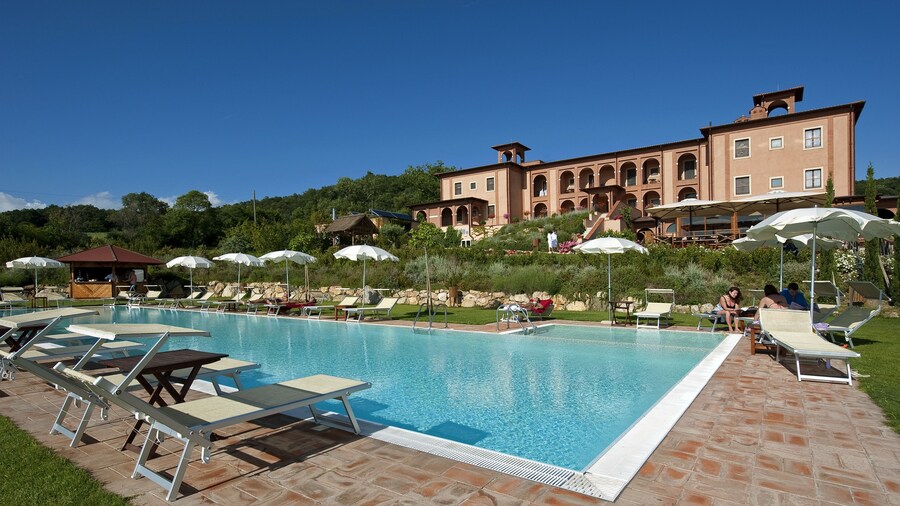 Saturnia Tuscany Hotel