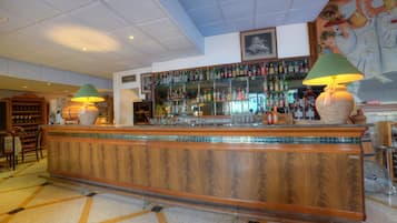 Bar (in der Unterkunft)