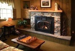 Decoración personalizada, wifi gratis y ropa de cama