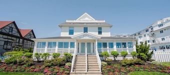Grand Victorian - Spring Lake