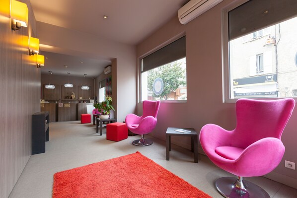 Sala de estar en el lobby