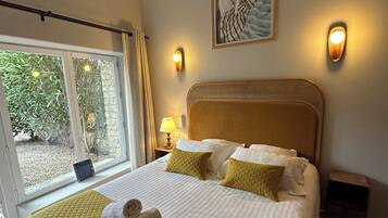 Superior Double Room, 1 Queen Bed, Terrace, Garden Area | Premium bedding, Select Comfort beds, in-room safe