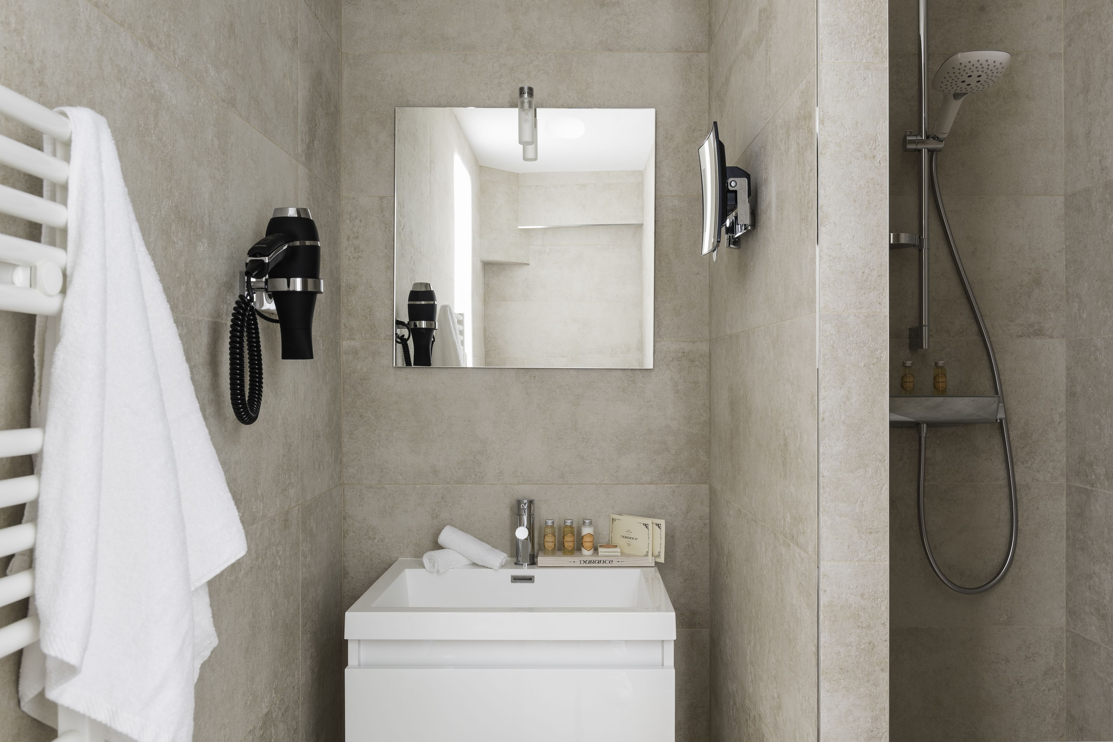 classic double room, 1 queen bed, terrace, ground floor | bathroom | hydromassage showerhead, eco-friendly toiletries, hair dryer, bathrobes