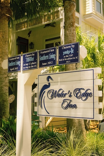 Water's Edge Inn - Adults Only
