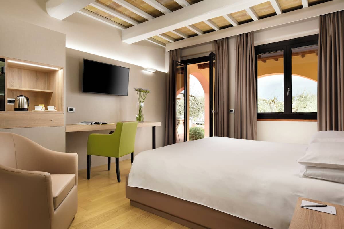 Couette en duvet d'oie, minibar, coffres-forts dans les chambres