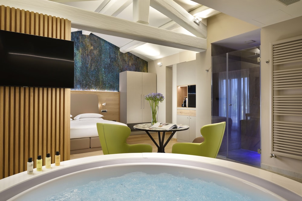 Borgobrufa Spa Resort by null