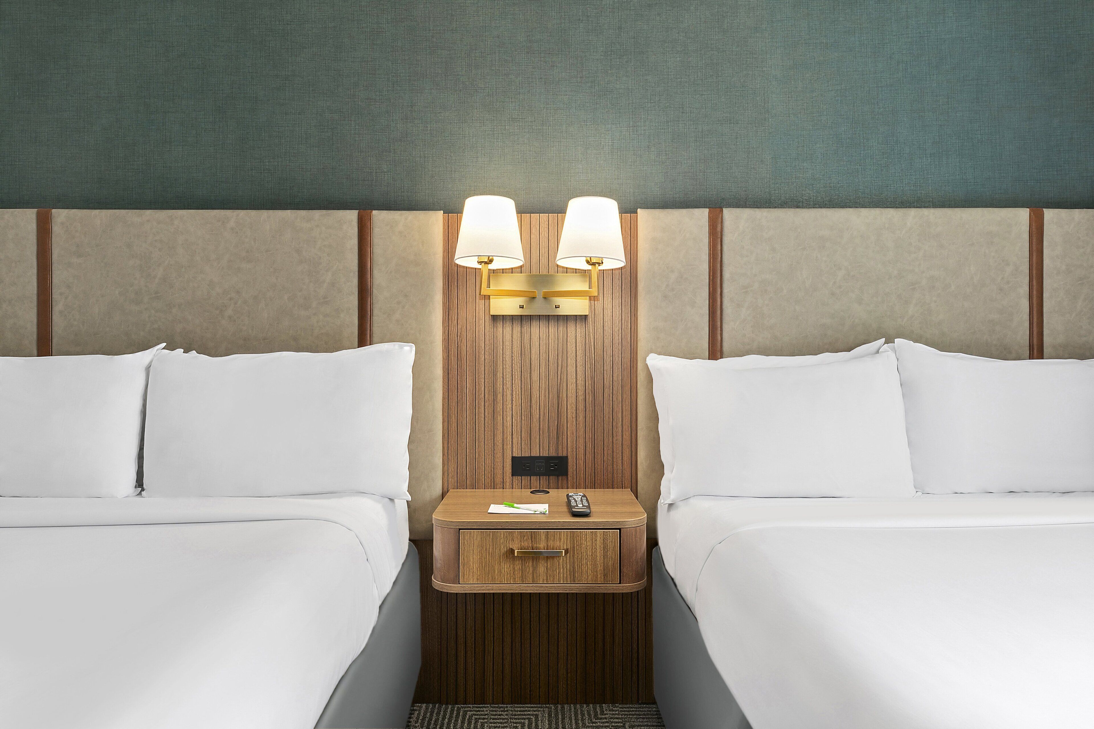 Photo - Holiday Inn Manhattan 6th Ave - Chelsea by IHG