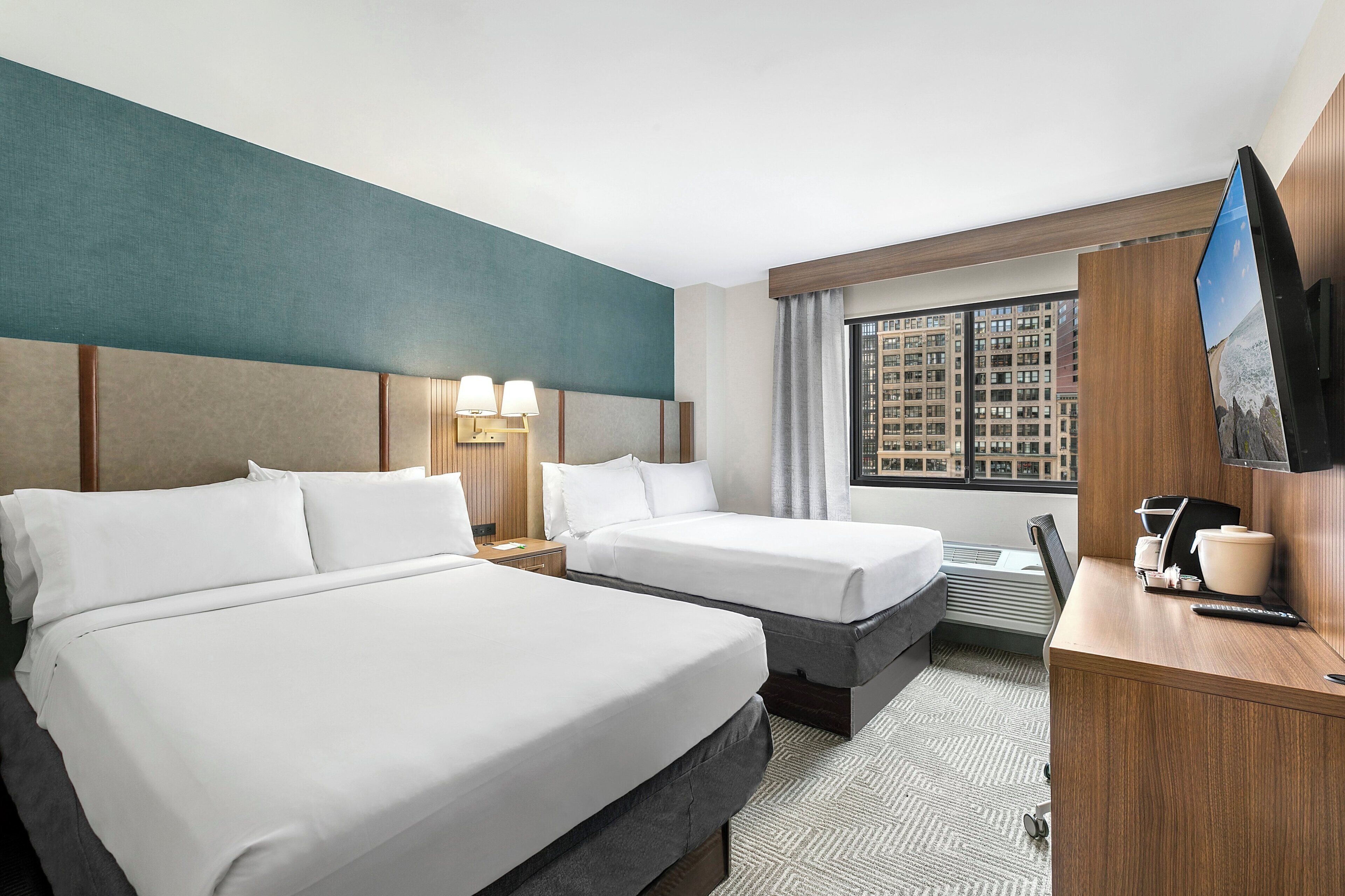 Photo - Holiday Inn Manhattan 6th Ave - Chelsea by IHG
