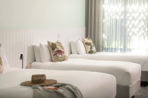 Family Room, Multiple Beds (Family)