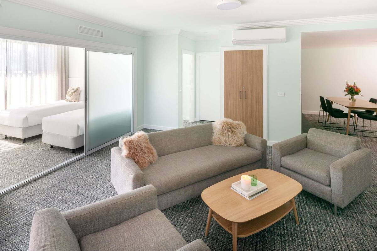 Superior Apartment, 2 Bedrooms | 1 bedroom, premium bedding, minibar, desk