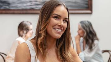 ๋งค์ผ ๋ทํ ์์นจ ์์ฌ ์ ๋ฃ