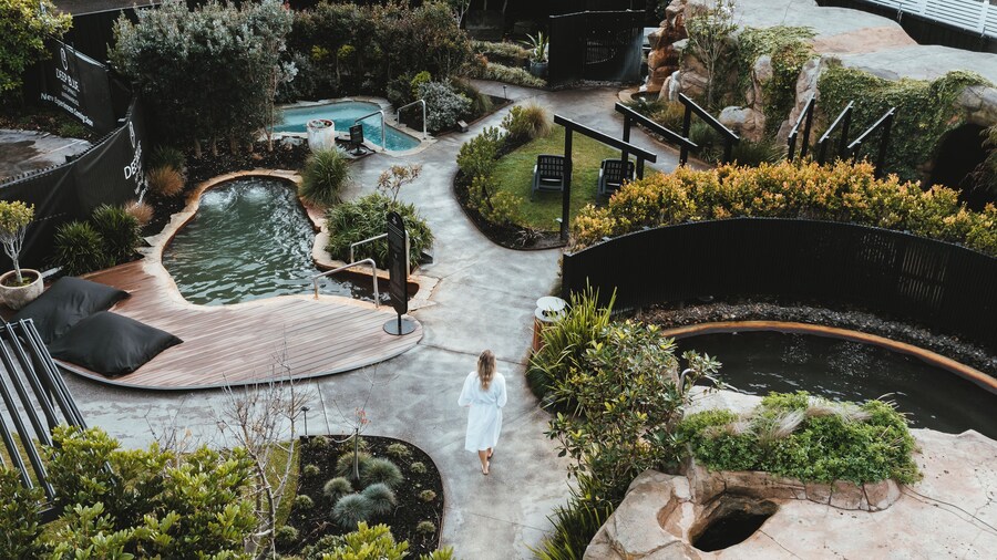 Deep Blue Hotel & Hot Springs