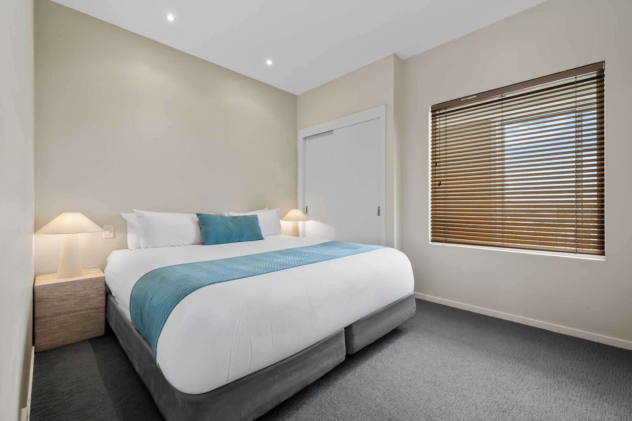 Middle Island 2 Bedroom Penthouse | Desk, laptop workspace, iron/ironing board, free WiFi