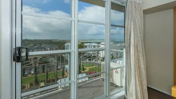 ๊ฐ์ค์์ ๋ณด์ด๋ ์ ๋ง