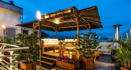 Hotel Platinum Suite