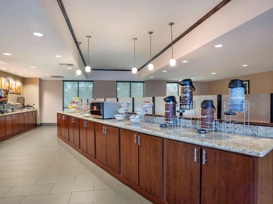 Dagelijks ontbijtbuffet inbegrepen