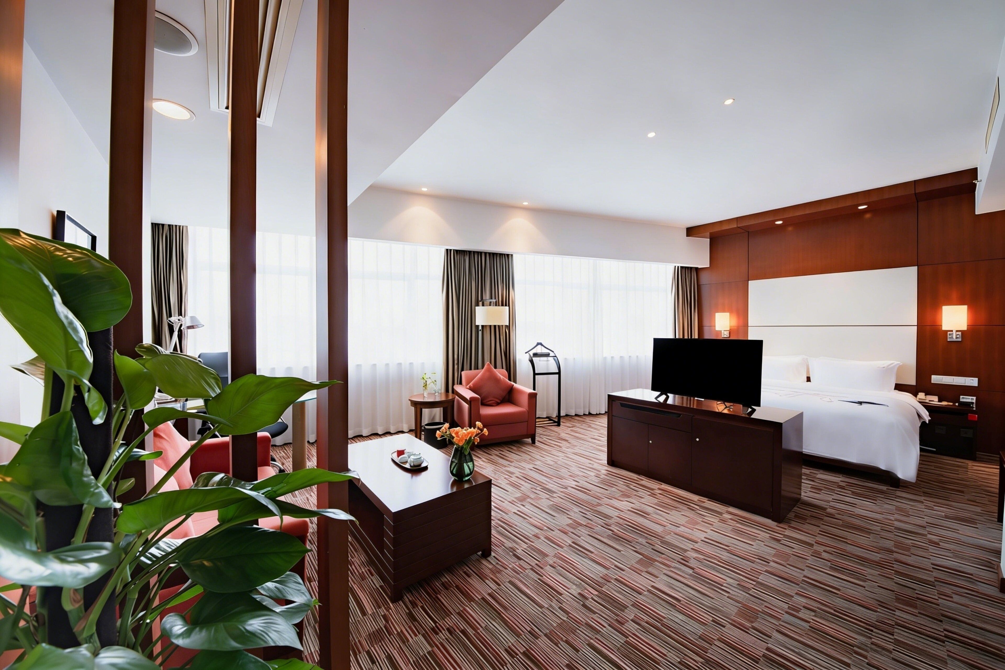 Suite, 1 King Bed (Additional Living Area)