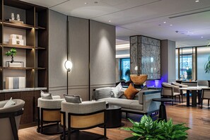 Zona de estar del vestíbulo