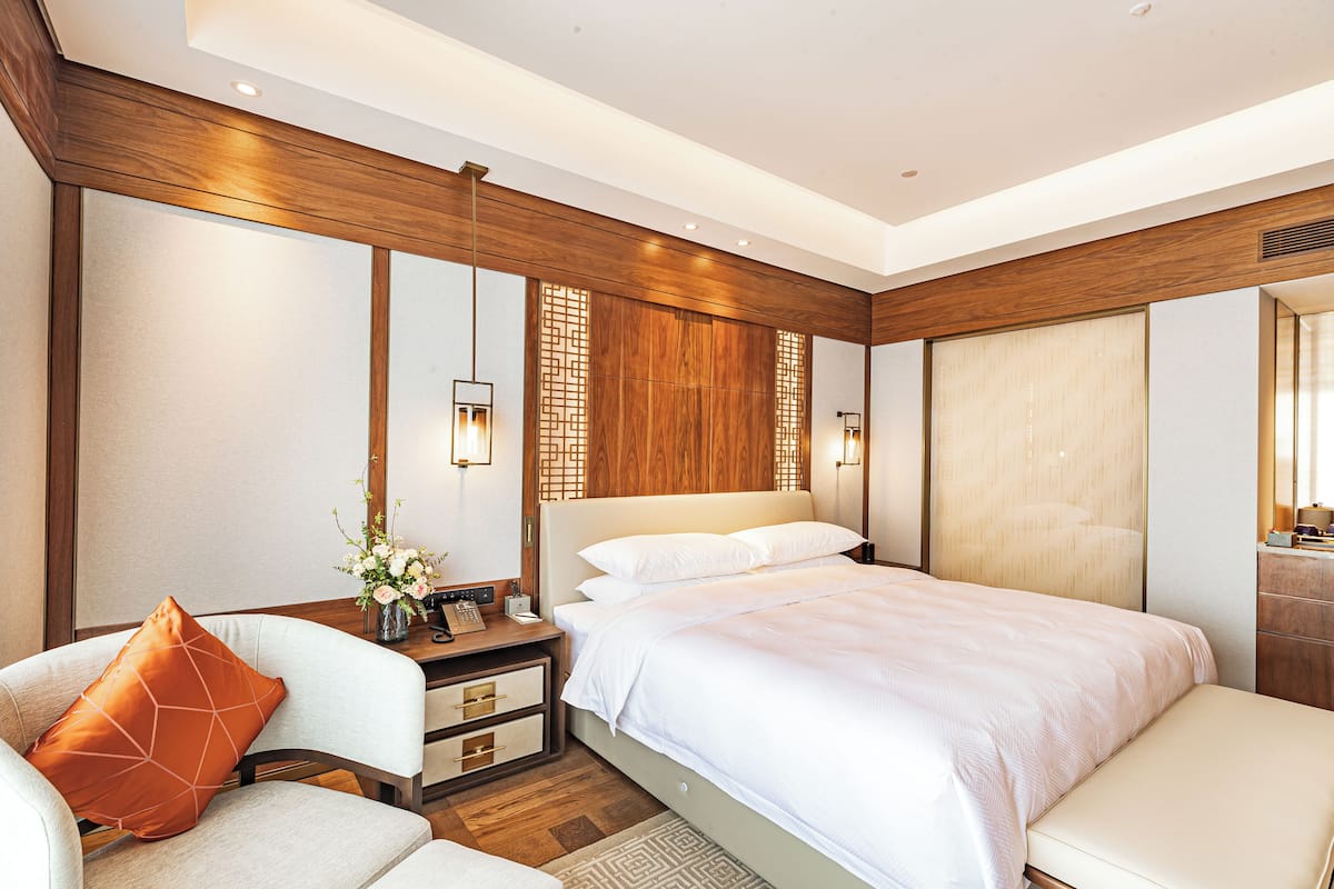 City Double Room Single Use | 1 bedroom, minibar, in-room safe, desk