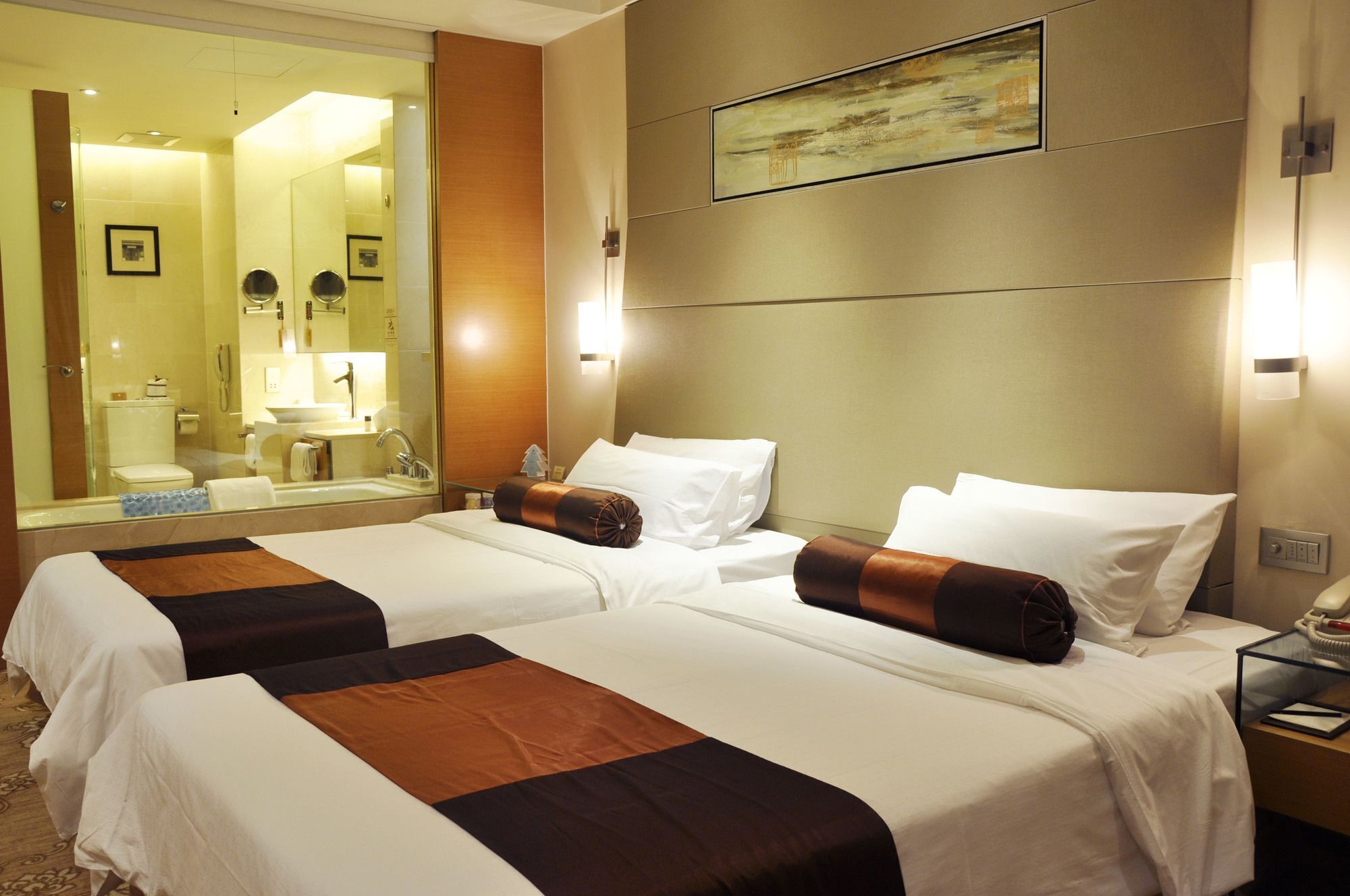 down duvets, minibar, in-room safe, desk