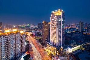 Front of property - Jinling Hotel Wuxi (Wuxi)